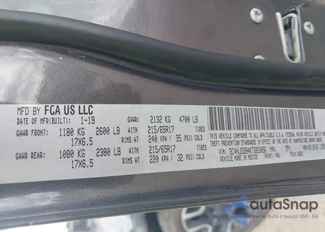 2019 Jeep Compass Trailhawk 4X4 z USA, uszkodzony, nr VIN 3C4NJDDB4KT683056